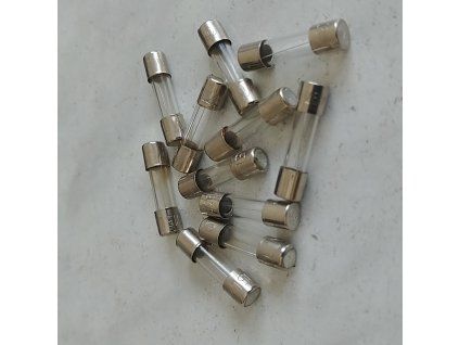 28026 pojistka 350W